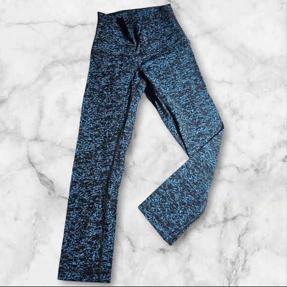 Lululemon Size 4 Super High Rise Wunder Under - Picture 1 of 5